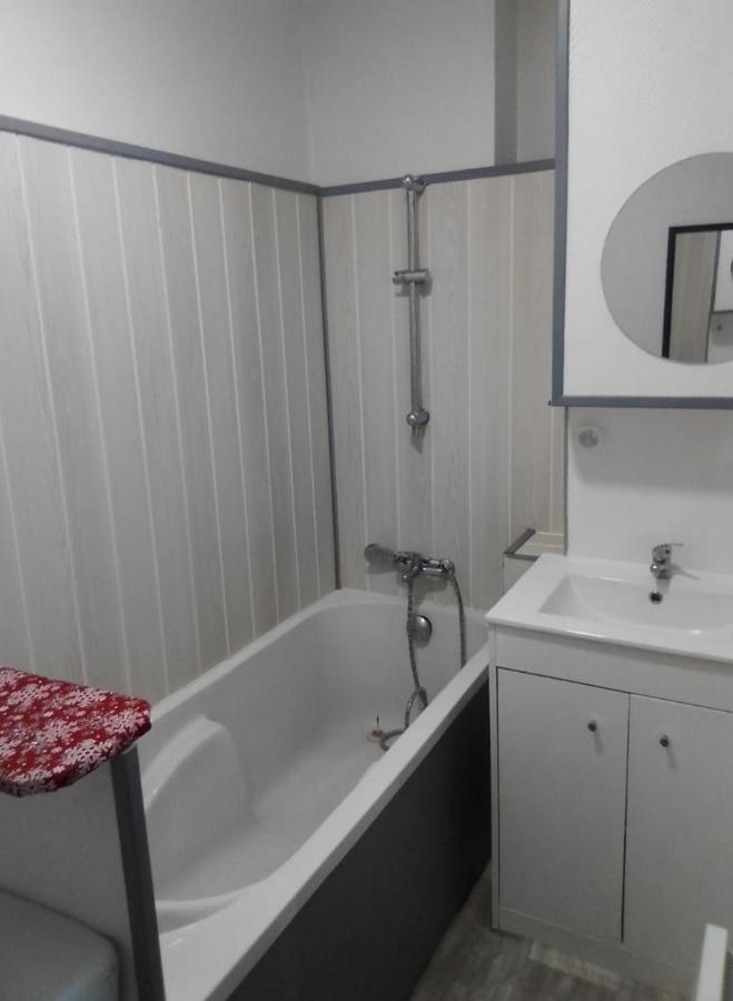 Appartement Tout Equipe Hypercentre Limoges Buitenkant foto